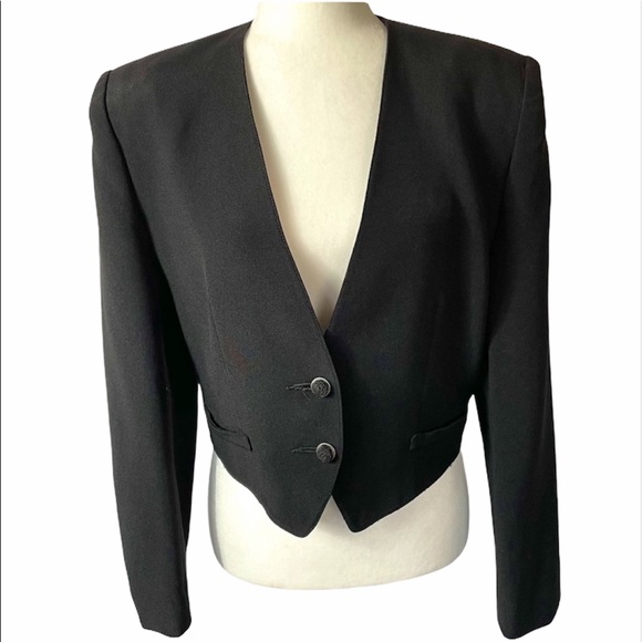 Anne Klein Jackets & Blazers - Ann Taylor Crop Black Blazer  Size 10